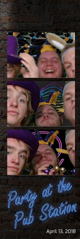 Party at the Pub Station | View more photos from the event at gallery.photoboothbillings.com/u/PhotoBoothBillings/Party-at-the-Pub-Station